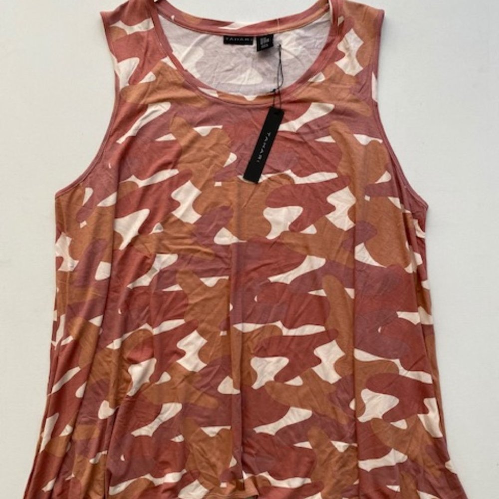 TAHARI Plus Size  Camo Tank